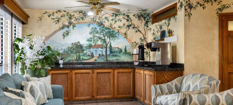红狮酒店及套房莱莫尔(Travelodge by Wyndham Lemoore Near Naval Air Station)图片