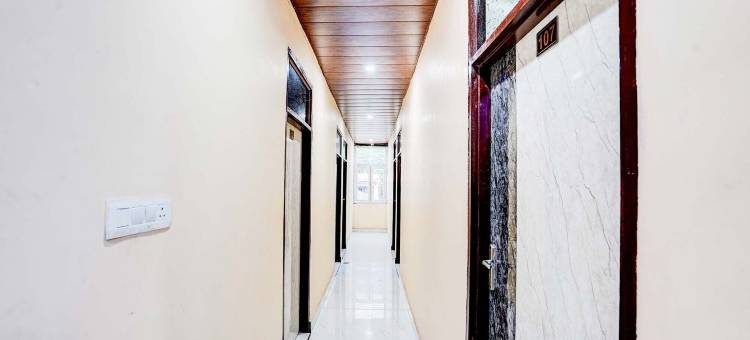 Fabhotel 拉特拉克什(Fabhotel Ratraksh)图片