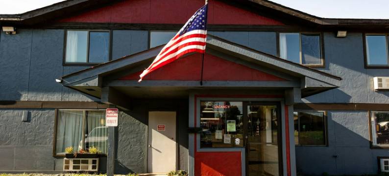 铁木市马格努森酒店(Magnuson Hotel Ironwood)图片