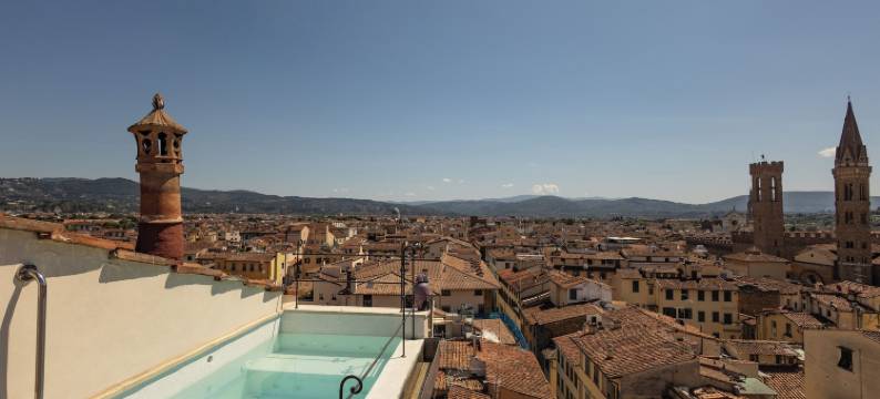 多纳蒂华丽大楼套房公寓(Donati Luxury Tower Suites)图片