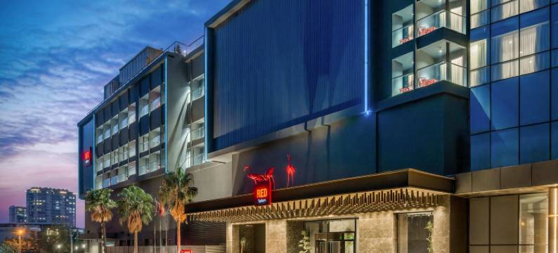 伊兹密尔波尔诺瓦丽笙红酒店(Radisson RED Hotel Izmir Point Bornova)图片