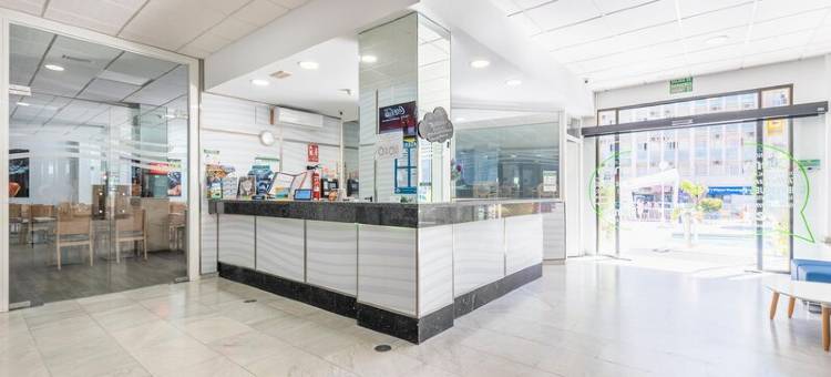 奥罗港口景观酒店(Port Vista Oro)图片