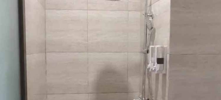 加蒂旺宜伊斯兰教宾馆-红门酒店(Jatiwangi Syariah Guest House Mitra RedDoorz)图片