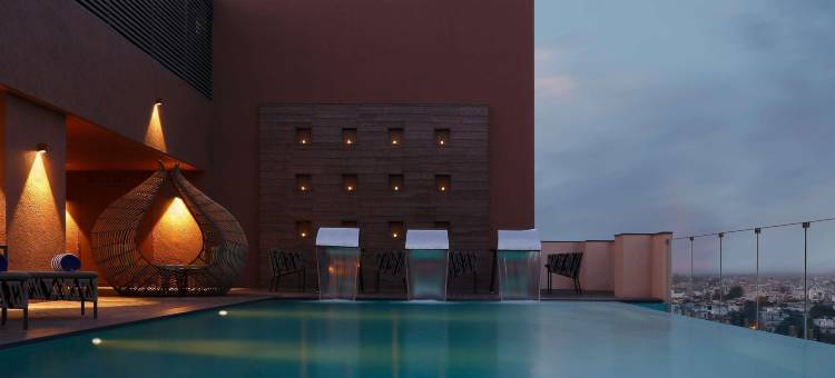 勒克瑙格姆提纳加诺富特酒店(Novotel Lucknow Gomti Nagar)图片