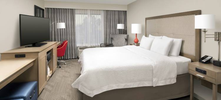 阿纳海姆加登格罗夫欢朋套房酒店(Hampton Inn & Suites Anaheim Garden Grove)图片