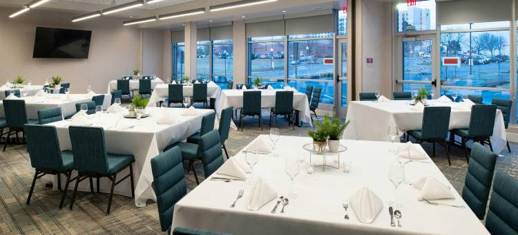 堪萨斯城奥拉西福朋喜来登酒店(Four Points by Sheraton Kansas City Olathe)图片