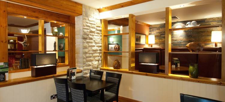 库姆布兰酒店(Premier Inn Cwmbran)图片