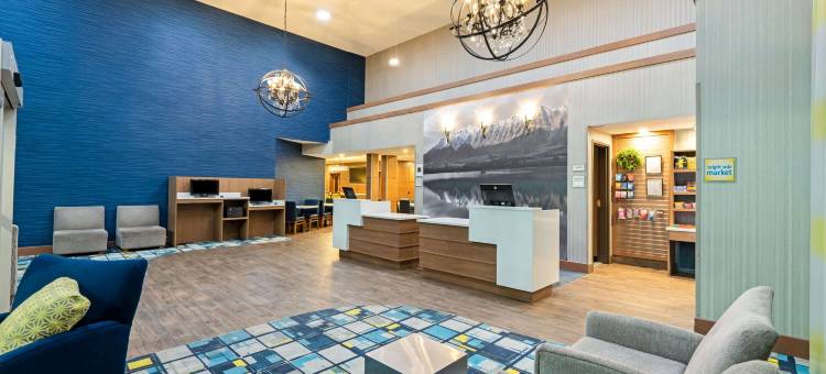 洛根拉昆塔温德姆套房酒店(La Quinta Inn & Suites by Wyndham Logan)图片