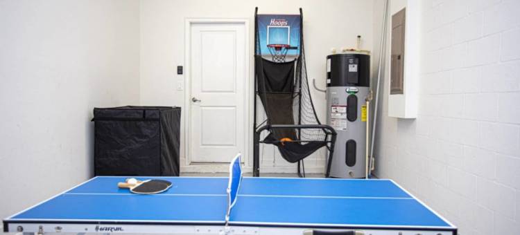 6 Bedroom Home at Storey Lake Resort图片