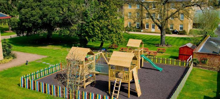 德威尔博蒙特庄园(De Vere Beaumont Estate)图片