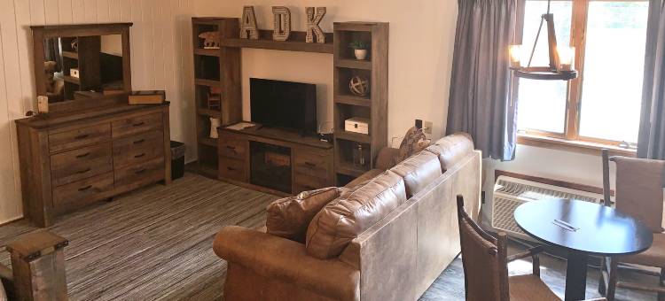 旧福奇阿第伦达克酒店(Adirondack Lodge Old Forge)图片