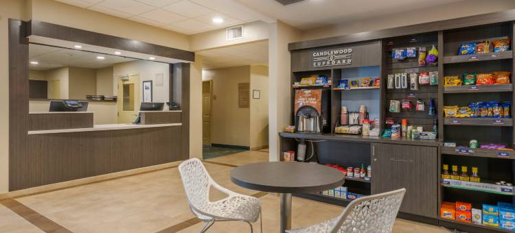 Candlewood Suites 迈尔斯堡萨尼贝尔网关 by IHG(Candlewood Suites FORT MYERS-SANIBEL GATEWAY by IHG)图片
