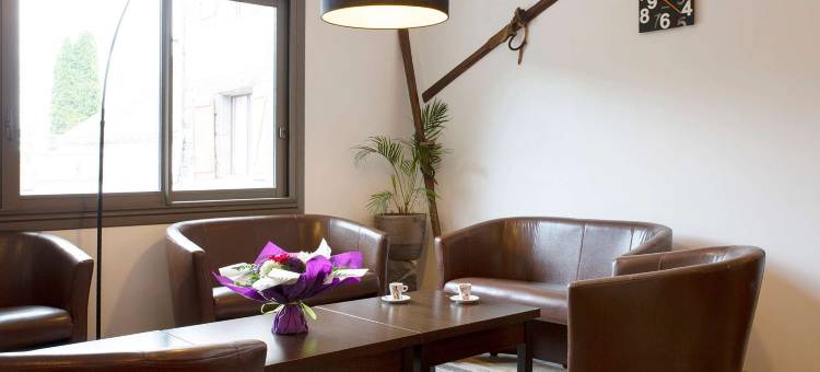 超级贝斯东部奥贝奇原生酒店(Auberge de la Petite Ferme, Super-Besse Est, the Originals Relais)图片