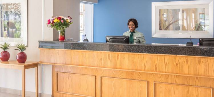 伊珊朵路边小屋(Road Lodge Isando)图片