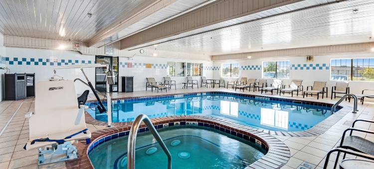 费尔斯通贝斯特韦斯特套房酒店(Best Western Firestone Inn  Suites)图片