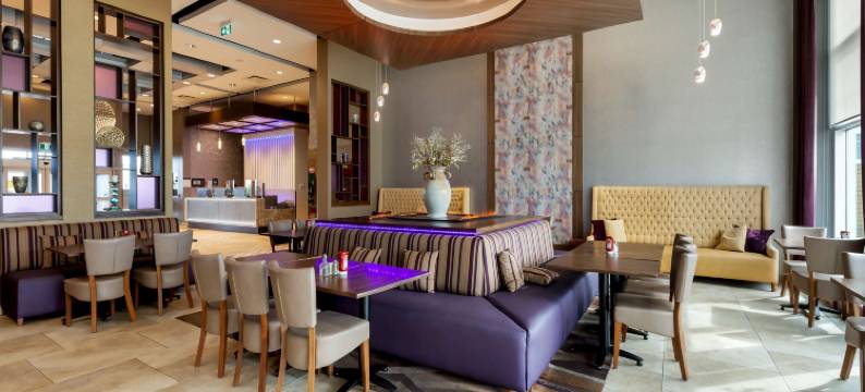 圣约翰机场贝斯特韦斯特优质套房酒店(Best Western Plus St. Johns Airport Hotel and Suites)图片