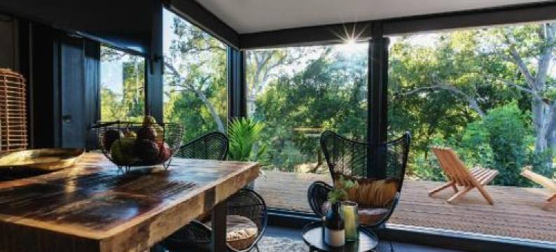 Castlemaine Gardens Luxury Glamtainer图片