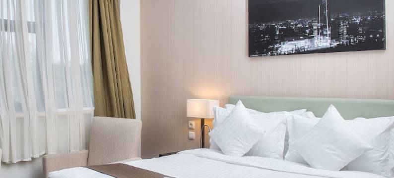 希姆肯特希尔顿逸林酒店(DoubleTree by Hilton Shymkent)图片