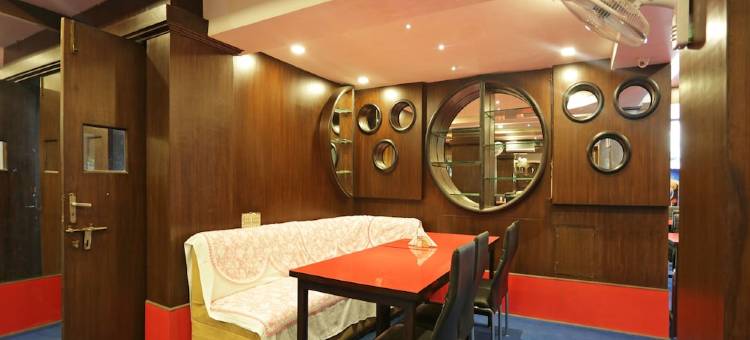 OYO 12887 A-1 酒店(OYO 12887 Hotel A-1)图片