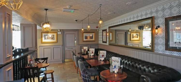 白鹿晚安旅店(The White Hart Inn by Greene King Inns)图片