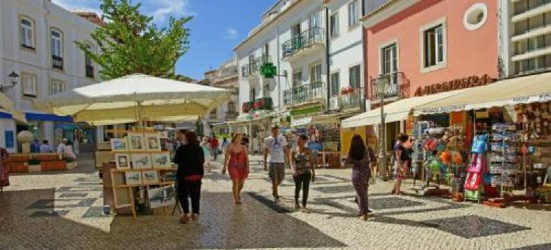 A37 - Casa Alferes in Downtown Lagos图片