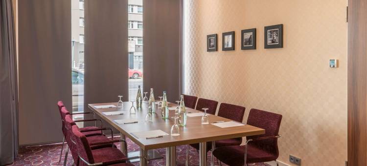 汉堡市中心希尔顿欢朋酒店(Hampton by Hilton Hamburg City Centre)图片