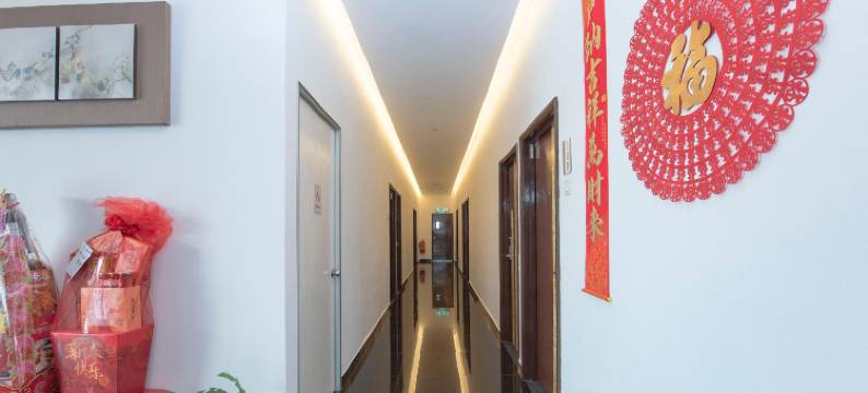 伊兹之家茶园酒店(Hotel Ezzyhome Kebun Teh)图片