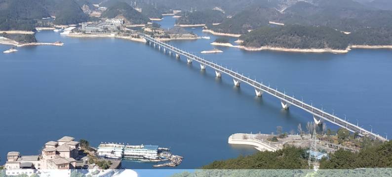 千岛湖富力湖滨高层双观湖景阳台2316公寓(阳光路分店)图片