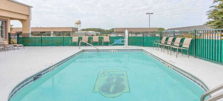 桑蒂速8酒店(Super 8 by Wyndham Santee)图片