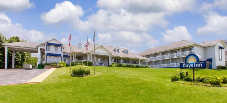 佩托斯基戴斯酒店(Days Inn by Wyndham Petoskey)图片