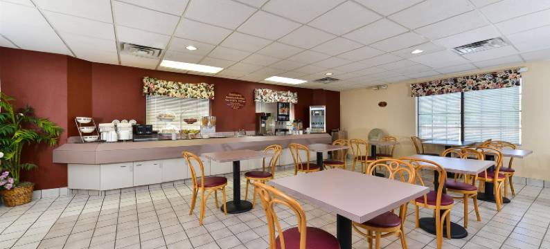 亚特兰大莫罗美洲最佳价值套房酒店(Americas Best Value Inn and Suites Morrow/Atlanta)图片