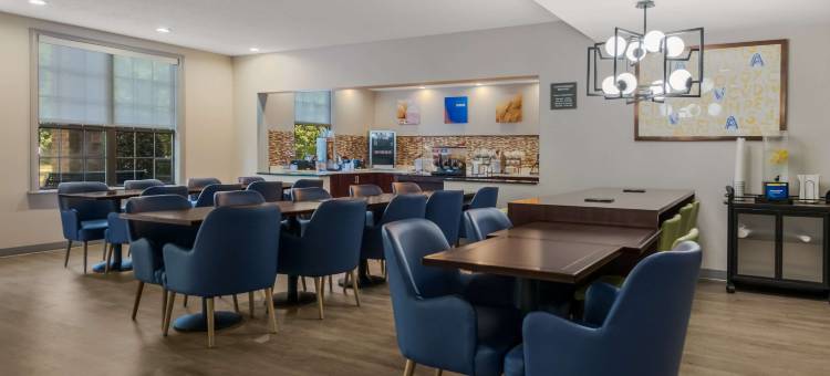 纽波特纽斯-汉普顿I-64舒适酒店(Comfort Inn Newport News - Hampton I-64)图片