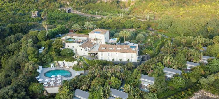 唐娜卡尔梅拉酒店(Donna Carmela Resort and Lodges)图片