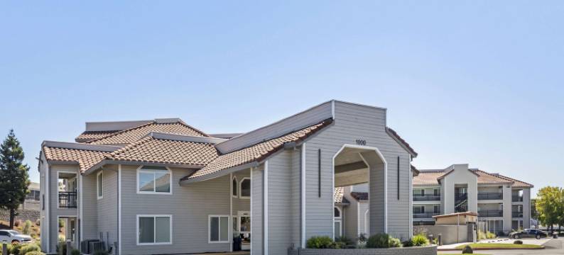 加利福尼亚瓦列霍纳帕谷丽怡酒店(Country Inn & Suites by Radisson, Vallejo Napa Valley, CA)图片