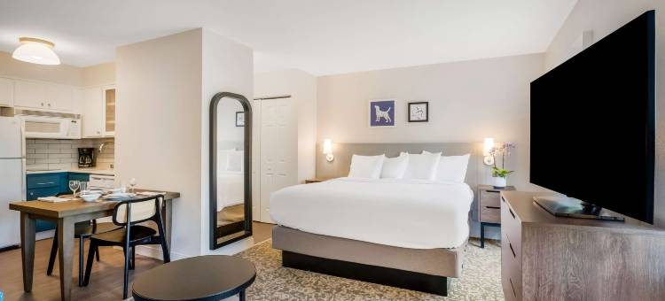 温哥华波特兰41号索尼斯塔ES套房酒店(Sonesta ES Suites Portland Vancouver 41st Street)图片