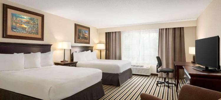 利特尔福尔斯丽怡酒店(Country Inn & Suites by Radisson, Little Falls, MN)图片