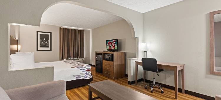 纽南红顶套房酒店(Red Roof Inn & Suites Newnan)图片