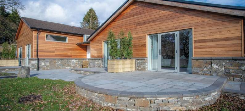 Pen Y Cae Inn 的“睡觉巨人”房间9(Suite 9 - Sleeping Giant Hotel - PEN Y CAE Inn)图片