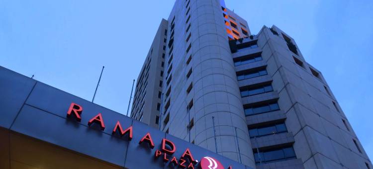 贝鲁特拉乌什温德姆华美达广场酒店(Ramada Plaza by Wyndham Beirut Raouche)图片