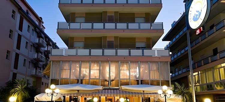 洛萨纳酒店(Hotel Losanna Cervia)图片