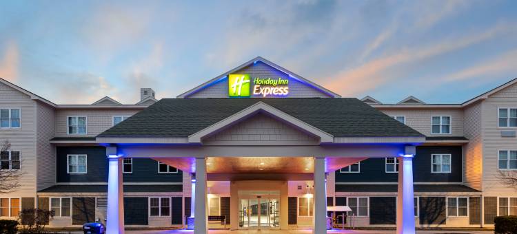 洲际酒店集团智选假日酒店及套房弗里波特(Holiday Inn Express & Suites Freeport - Brunswick Area)图片