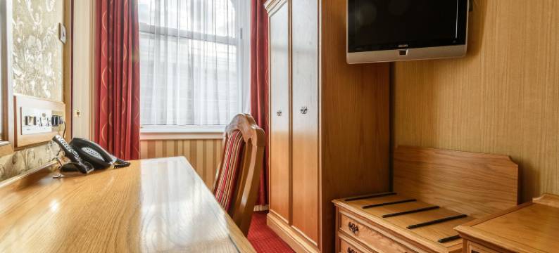 蒙塔纳酒店(The Montana Hotel)图片