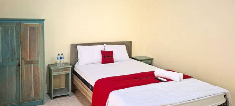 RedDoorz near Alun Alun Jepara图片