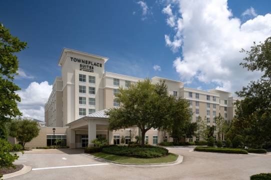奥兰多弗拉明戈过境镇中心/西入口TownePlace套房酒店(TownePlace Suites Orlando at FLAMINGO CROSSINGS® Town Center/Western Entrance)