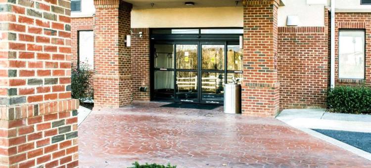 弗吉尼亚州霍斯中心舒眠套房酒店(Sleep Inn & Suites Virginia Horse Center)图片