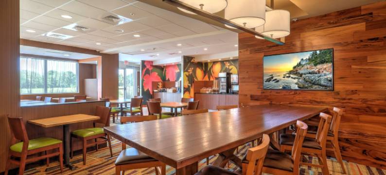 格林维尔万枫酒店及套房(Fairfield Inn & Suites Greenville)图片