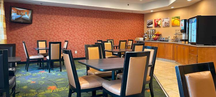 费耶特维尔I-95号丽怡酒店(Country Inn & Suites by Radisson, Fayetteville I-95, NC)图片