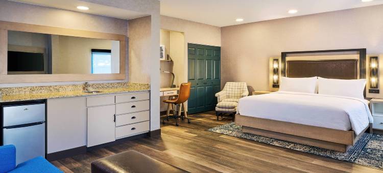 盐湖城机场福朋喜来登酒店(Four Points by Sheraton Salt Lake City Airport)图片