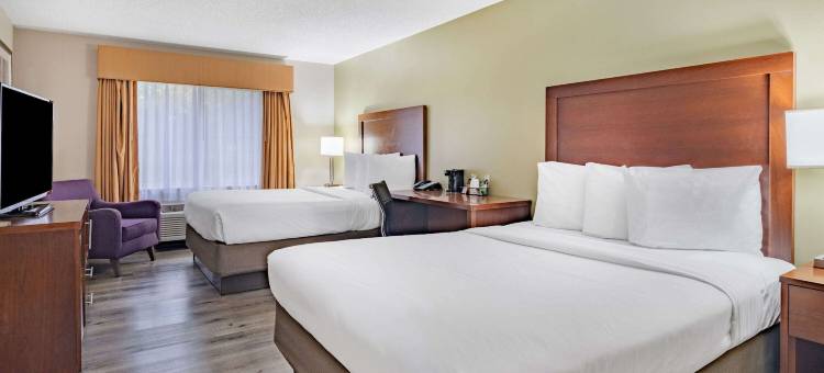 格尼呗盟套房酒店(Baymont by Wyndham Gurnee)图片