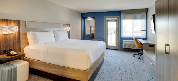 布兰森中心区76号智选假日套房酒店(Holiday Inn Express & Suites Branson 76 Central)图片